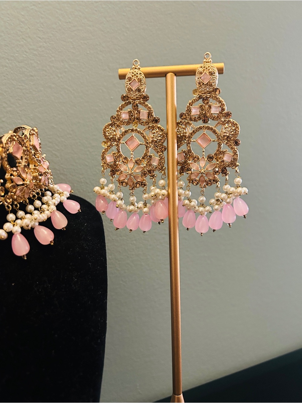 Gold-Plated Pink Stone Choker & Earring Set - Picture 3 of 5